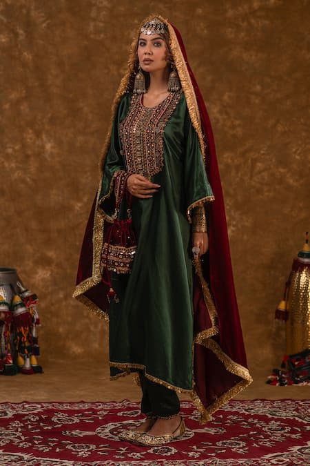Shop_Ekavira_Green Silk Embroidery Round Neck Zahra Tribal Placket Kurta And Pant Set _at_Aza_Fashions