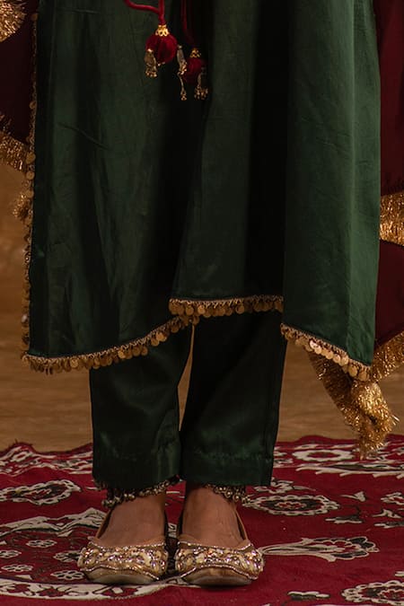 Ekavira_Green Silk Embroidery Round Neck Zahra Tribal Placket Kurta And Pant Set _Online_at_Aza_Fashions