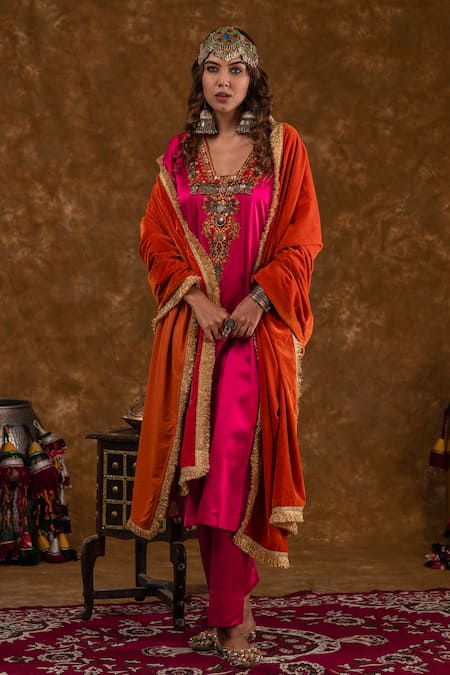 Ekavira Layla Tribal Embroidered Chouga Kurta & Salwar Set 