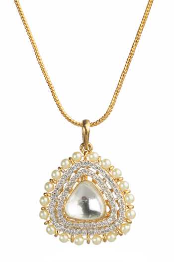 Vasundhara_Gold Plated Umrao Cz Studded Drop Pendant Necklace_Online_at_Aza_Fashions