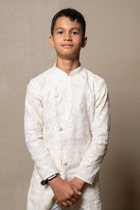 Buy_Kirti Agarwal - Pret N Couture_Off White Chanderi Silk, Cotton, Linen Embroidery Floral Sherwani And Pant _Online_at_Aza_Fashions