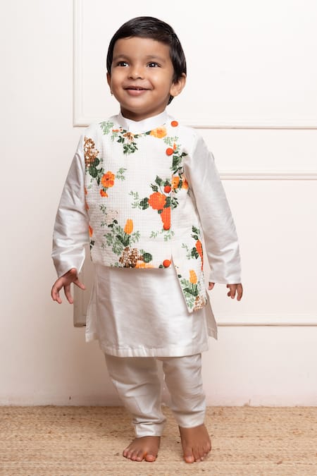 Kirti Agarwal - Pret N Couture Floral Pattern Jacket Kurta Set 