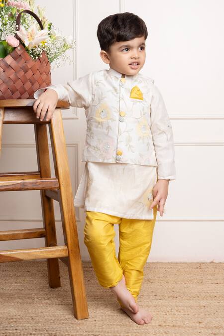 Kirti Agarwal - Pret N Couture_Off White Chanderi , Cotton, Embroidery Floral Bundi Kurta Set_Online_at_Aza_Fashions