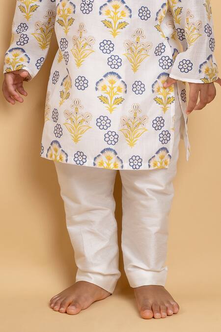 Kirti Agarwal - Pret N Couture White Cotton, Silk Embroidery Mughal Floral Print Kurta With Pant Online at Aza Fashions Kirti Agarwal - Pret N Couture_White Cotton, Silk Embroidery Mughal Floral Print Kurta With Pant _Online_at_Aza_Fashions