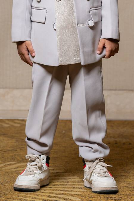 Kirti Agarwal - Pret N Couture Grey Gingham, Gabardine Double Breasted Blazer Pant Set Online at Aza Fashions Kirti Agarwal - Pret N Couture_Grey Gingham, Gabardine Double Breasted Blazer Pant Set _Online_at_Aza_Fashions