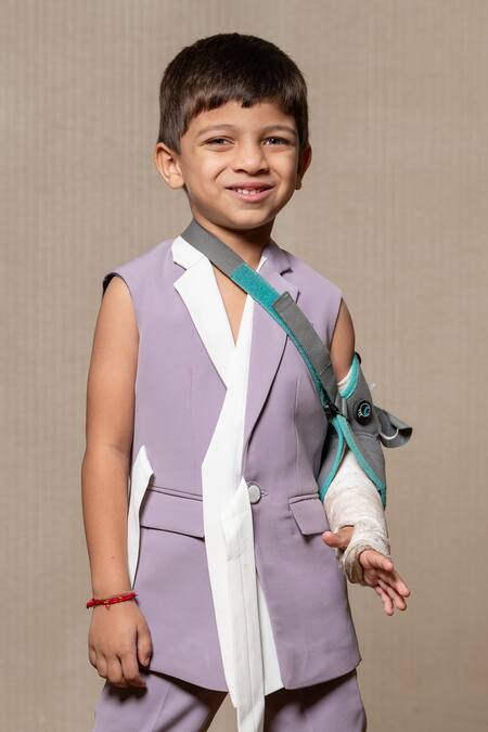 Buy_Kirti Agarwal - Pret N Couture_Purple Silk Asymmetric Lapel Sleeveless Blazer And Trouser Set _Online_at_Aza_Fashions