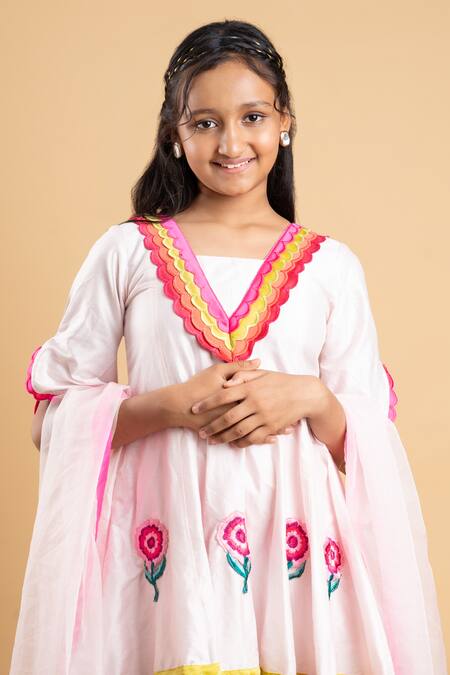 Buy Kirti Agarwal - Pret N Couture Pink Organza, Spandex, Cotton Embroidery Floral A-line Kurta Set Online at Aza Fashions Buy_Kirti Agarwal - Pret N Couture_Pink Organza, Spandex, Cotton Embroidery Floral A-line Kurta Set _Online_at_Aza_Fashions