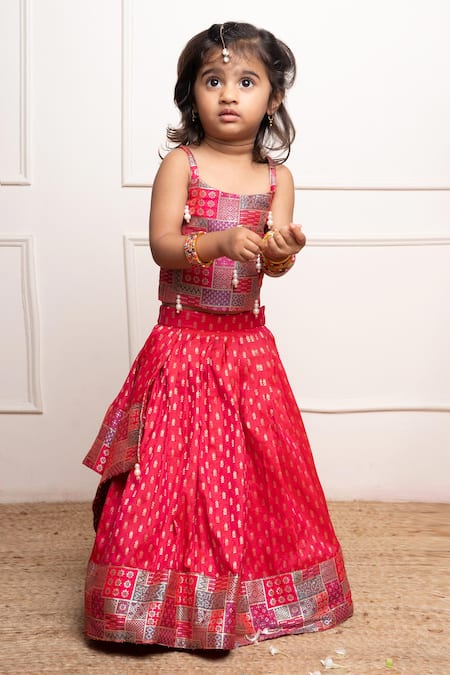 Kirti Agarwal - Pret N Couture_Pink Silk, Cotton Embroidery Geometric Woven Crop Top And Lehenga Set _Online_at_Aza_Fashions