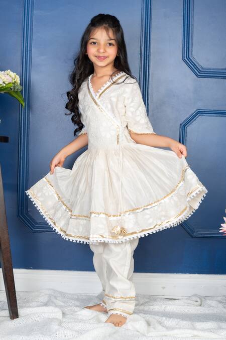 Kirti Agarwal - Pret N Couture Off White Chanderi Silk, Cotton Gota Patti, Floral Anarkali With Pant Online at Aza Fashions Kirti Agarwal - Pret N Couture_Off White Chanderi Silk, Cotton Gota Patti, Floral Anarkali With Pant _Online_at_Aza_Fashions