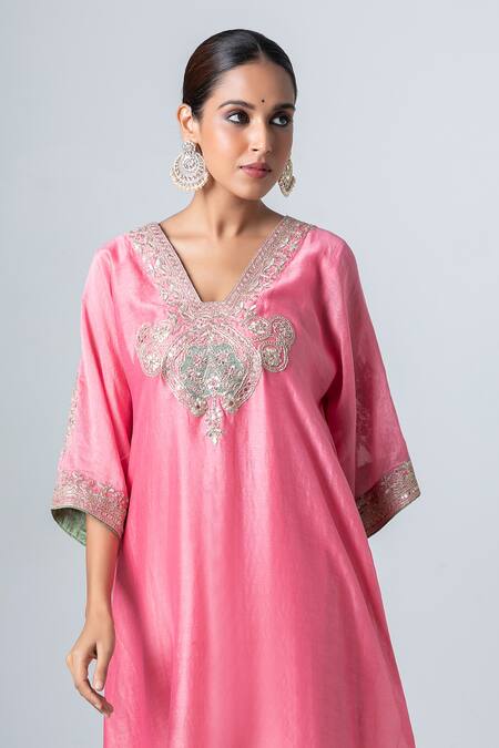 Buy Pants And Pajamas Pink Silk, Chanderi Zari, Sequins V-neck Floral Embroidered Kurta Online at Aza Fashions Buy_Pants And Pajamas_Pink Silk, Chanderi Zari, Sequins V-neck Floral Embroidered Kurta _Online_at_Aza_Fashions