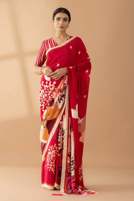 Thee Modern Roots Red Crepe Printed Botanical Saree 