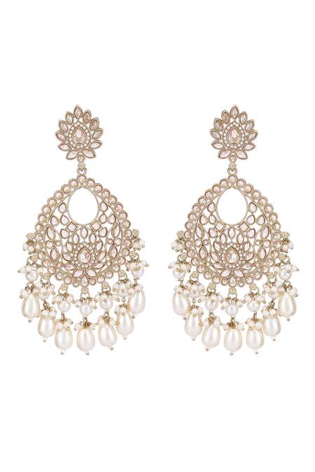 Shop_Auraa Trends_White Pearls Kundan Studded Chandbali Earrings With Maangtikka _Online_at_Aza_Fashions