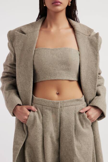 Buy_Deme By Gabriella_Grey Wool Sweetheart Neck Madeline Solid Textured Long Coat Pant Set 