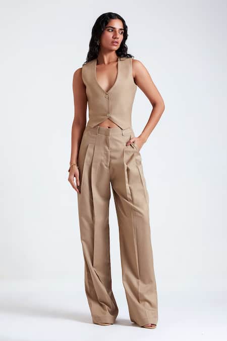 Buy_Deme By Gabriella_Beige Cotton V-neck Lydia Solid Blazer Set _Online_at_Aza_Fashions