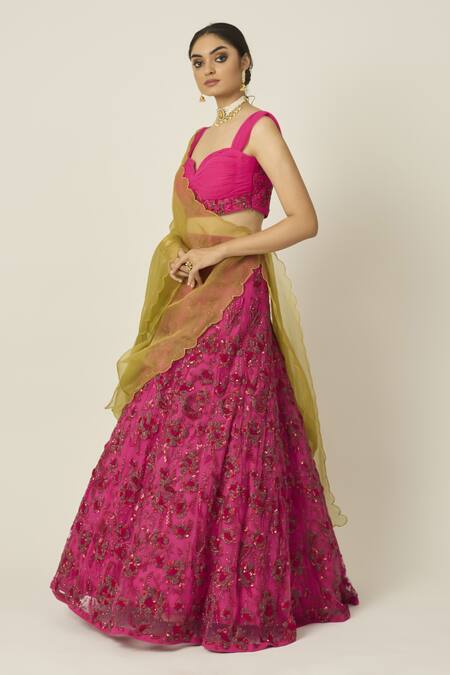 Shop_Peeli Dori_Pink Net Beads, Sequins Sweetheart Neck Ishani Embroidered Bridal Lehenga Set _Online_at_Aza_Fashions