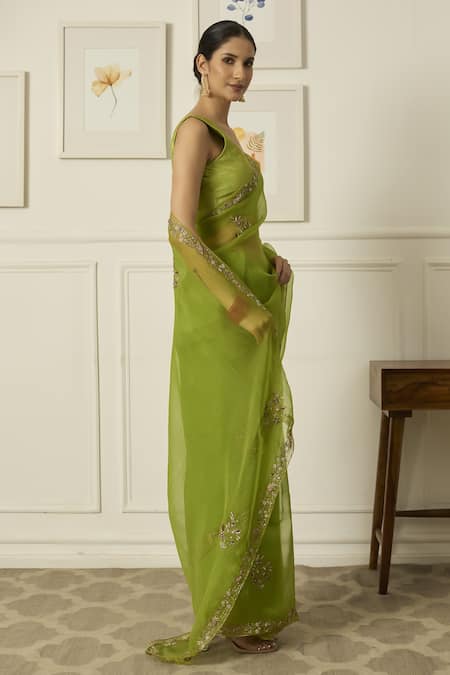 Buy Peeli Dori Green Silk Organza Hand Embroidered Thread Meenakshi Floral Saree With Blouse Online at Aza Fashions Buy_Peeli Dori_Green Silk Organza Hand Embroidered Thread Meenakshi Floral Saree With Blouse _Online_at_Aza_Fashions