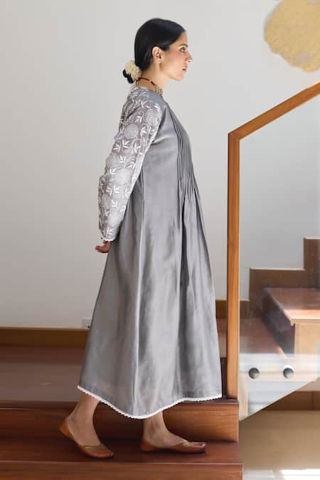 Vasstram_Grey Chanderi Lace Round Neck Floral Chikankari Sleeve Embroidered Dress_Online_at_Aza_Fashions