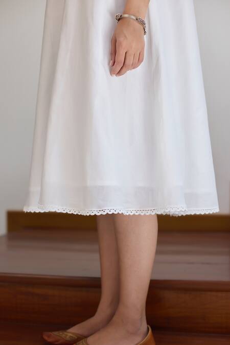 Buy_Vasstram_White Chanderi Plain Round Sleeveless Dress_Online_at_Aza_Fashions