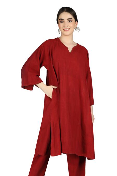 Shop Vasstram Red Cotton Split V-neck Azeema Solid Co-ord Set Online at Aza Fashions Shop_Vasstram_Red Cotton Split V-neck Azeema Solid Co-ord Set _Online_at_Aza_Fashions