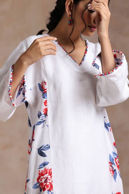Shop_Vasstram_White Cotton Embroidery V-neck Azeema Floral Print Co-ord Set _Online_at_Aza_Fashions