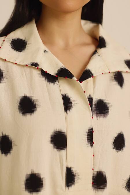 Buy Vasstram Off White Cotton Embroidery Collared Ikat Print Shirt Dress Buy_Vasstram_Off White Cotton Embroidery Collared Ikat Print Shirt Dress