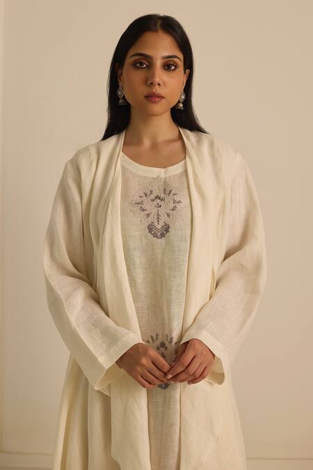 Buy_Vasstram_Off White Linen Embroidered Floral Dress Round Zeenat With Overlay 