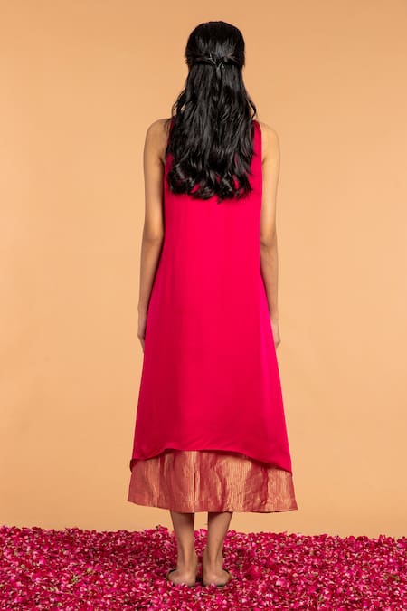 Shop Vasstram Magenta Modal, Satin Zari Round Neck Chameli Embroidered Asymmetric Tunic at Aza Fashions Shop_Vasstram_Magenta Modal, Satin Zari Round Neck Chameli Embroidered Asymmetric Tunic _at_Aza_Fashions