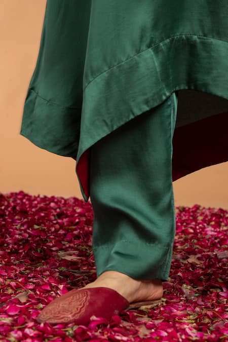 Shop Vasstram Green Modal, Satin Embroidery V-neck Gehna Zari Asymmetric Tunic Online at Aza Fashions Shop_Vasstram_Green Modal, Satin Embroidery V-neck Gehna Zari Asymmetric Tunic _Online_at_Aza_Fashions