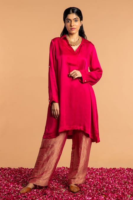 Vasstram Classic Collar Asymmetric Kurti 