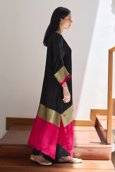 Vasstram Black Modal, Satin Zari V-neck Heena Stripe Embroidered Panel Kaftan Online at Aza Fashions Vasstram_Black Modal, Satin Zari V-neck Heena Stripe Embroidered Panel Kaftan _Online_at_Aza_Fashions