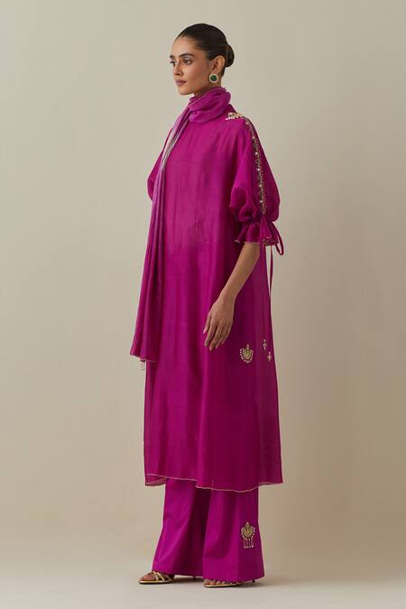Bunka Fuchsia Chanderi, Cotton Satin Stones Round Neck Bia Work Tunic Pant Set Online at Aza Fashions Bunka_Fuchsia Chanderi, Cotton Satin Stones Round Neck Bia Work Tunic Pant Set _Online_at_Aza_Fashions