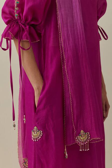Bunka Fuchsia Chanderi, Cotton Satin Stones Round Neck Bia Work Tunic Pant Set at Aza Fashions Bunka_Fuchsia Chanderi, Cotton Satin Stones Round Neck Bia Work Tunic Pant Set _at_Aza_Fashions