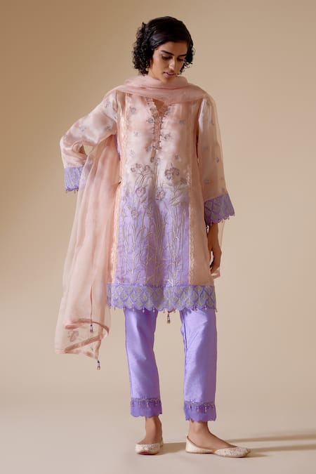 Bunka Farida Floral Motif Kurta Pant Set 