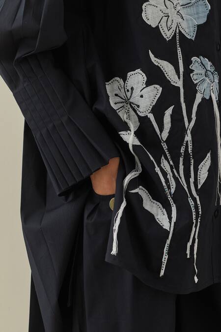 Bunka Black 100% Cotton Embroidered Floral Applique Collared Nada Patchwork Shirt at Aza Fashions Bunka_Black 100% Cotton Embroidered Floral Applique Collared Nada Patchwork Shirt _at_Aza_Fashions