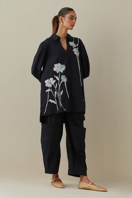 Buy Bunka Black Cotton Poplin Plain Nada Cargo Pant Online at Aza Fashions Buy_Bunka_Black Cotton Poplin Plain Nada Cargo Pant _Online_at_Aza_Fashions