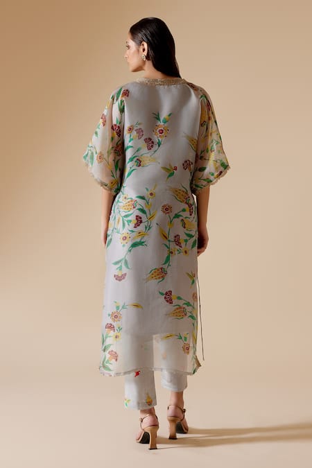 Shop Bunka Grey Organza Zari, Sequins V-neck Sitara Floral Print Kurta With Pant at Aza Fashions Shop_Bunka_Grey Organza Zari, Sequins V-neck Sitara Floral Print Kurta With Pant _at_Aza_Fashions
