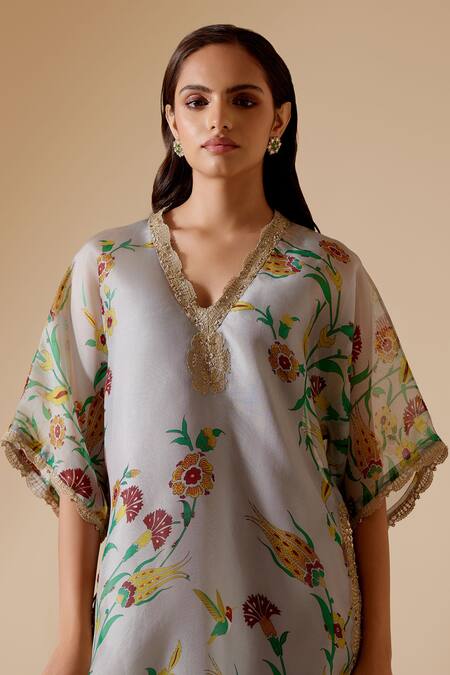 Bunka Grey Organza Zari, Sequins V-neck Sitara Floral Print Kurta With Pant at Aza Fashions Bunka_Grey Organza Zari, Sequins V-neck Sitara Floral Print Kurta With Pant _at_Aza_Fashions