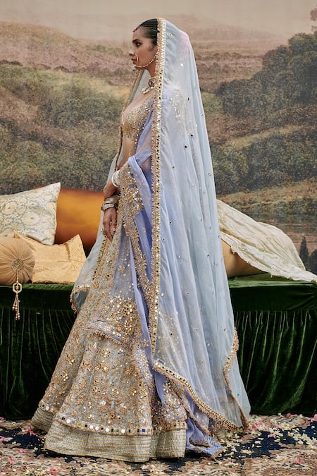 Itrh Khwab Sitara Zari Embroidered Floral Pattern Bridal Lehenga Set 