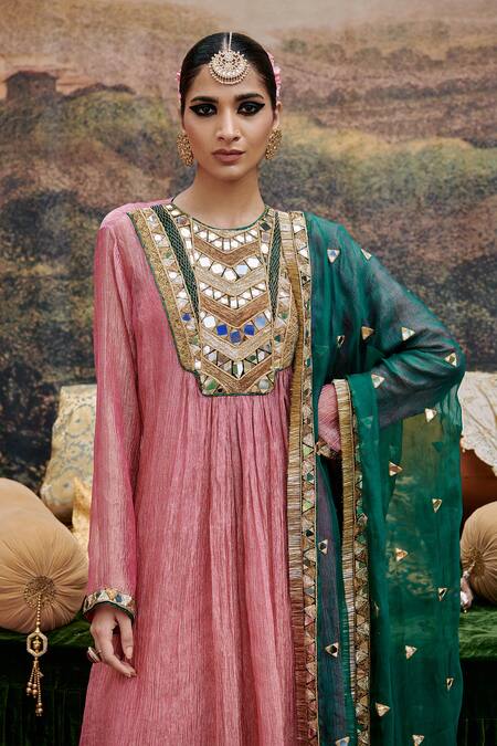 Shop_Itrh_Pink Organza, Tissue, Crepe Padma Tabaan Embellished Textured Kurta Pant Set _Online_at_Aza_Fashions