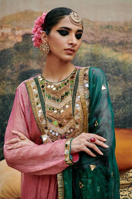 Itrh_Pink Organza, Tissue, Crepe Padma Tabaan Embellished Textured Kurta Pant Set _at_Aza_Fashions