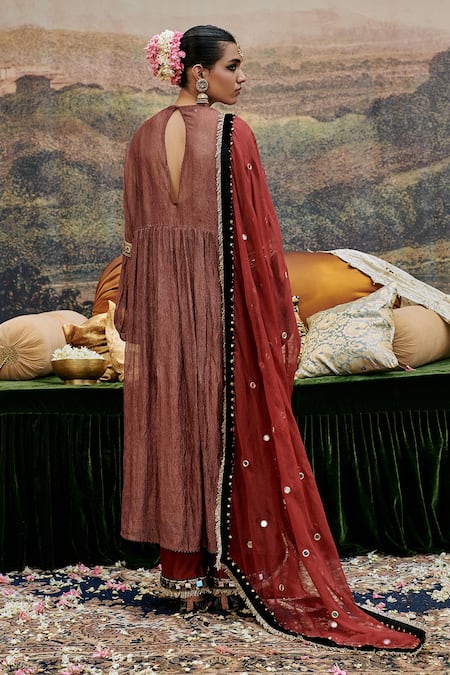 Shop Itrh Red Crepe, Organza Mirrors, Lace, Ishq Arzoo Embroidered Bodice Kurta Pant Set at Aza Fashions Shop_Itrh_Red Crepe, Organza Mirrors, Lace, Ishq Arzoo Embroidered Bodice Kurta Pant Set _at_Aza_Fashions