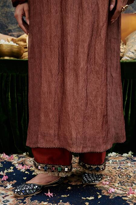 Buy Itrh Red Crepe, Organza Mirrors, Lace, Ishq Arzoo Embroidered Bodice Kurta Pant Set Online at Aza Fashions Buy_Itrh_Red Crepe, Organza Mirrors, Lace, Ishq Arzoo Embroidered Bodice Kurta Pant Set _Online_at_Aza_Fashions