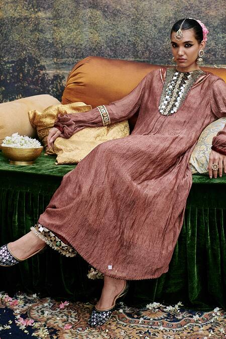 Shop Itrh Red Crepe, Organza Mirrors, Lace, Ishq Arzoo Embroidered Bodice Kurta Pant Set Online at Aza Fashions Shop_Itrh_Red Crepe, Organza Mirrors, Lace, Ishq Arzoo Embroidered Bodice Kurta Pant Set _Online_at_Aza_Fashions