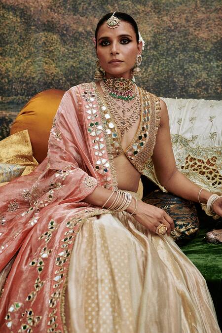 Shop Itrh Beige Chanderi, Tissue Mirrors, Gota Svet Gulal Bridal Lampi Border Lehenga Set Online at Aza Fashions Shop_Itrh_Beige Chanderi, Tissue Mirrors, Gota Svet Gulal Bridal Lampi Border Lehenga Set _Online_at_Aza_Fashions