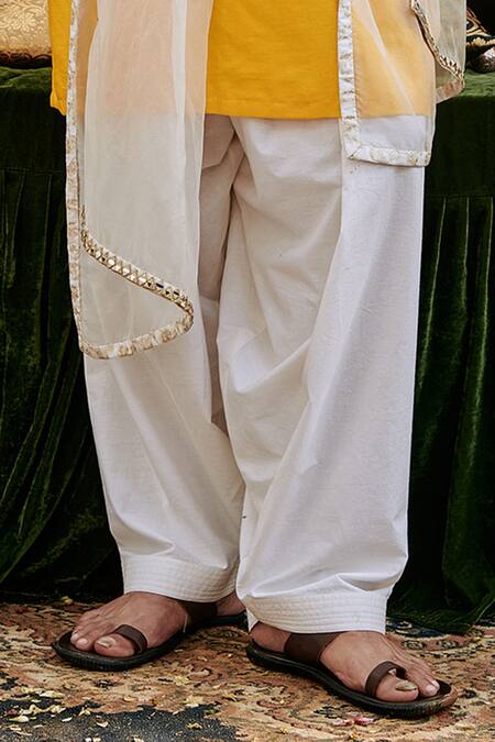 Itrh Yellow Chanderi, Cotton, Organza Mirrors Khayalat-e Embroidered Kurta And Pant Set Online at Aza Fashions Itrh_Yellow Chanderi, Cotton, Organza Mirrors Khayalat-e Embroidered Kurta And Pant Set _Online_at_Aza_Fashions