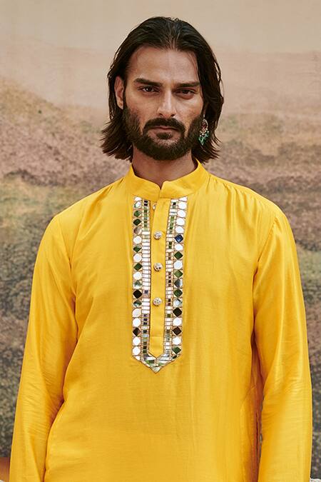 Buy_Itrh_Yellow Chanderi, Cotton Mirrors Khayalat-e Embroidered Kurta With Pant _Online_at_Aza_Fashions