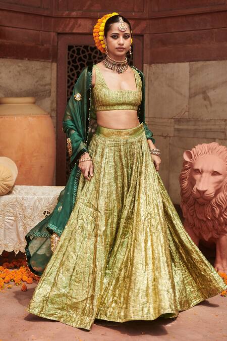 Buy_Itrh_Green Lurex, Organza, Chanderi Embroidery Square Neck Pushp Lampi Lehenga Set _Online_at_Aza_Fashions