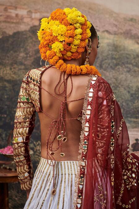 Buy Itrh White Velvet, Cotton, Organza, Chanderi Gota Surkh Detailed Ombre Lehenga Set Online at Aza Fashions Buy_Itrh_White Velvet, Cotton, Organza, Chanderi Gota Surkh Detailed Ombre Lehenga Set _Online_at_Aza_Fashions