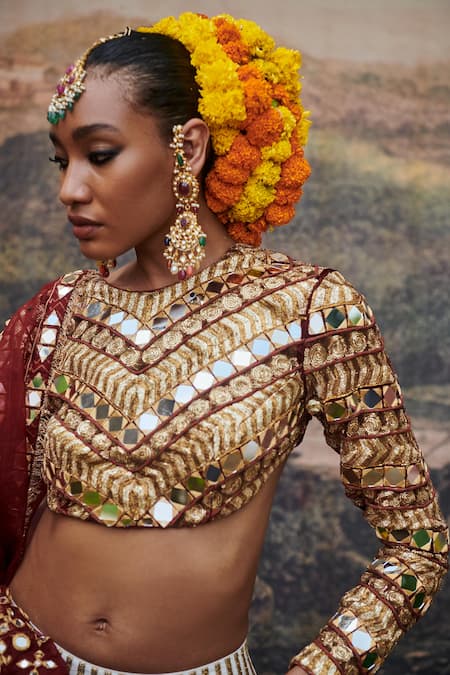 Itrh White Velvet, Cotton, Organza, Chanderi Gota Surkh Detailed Ombre Lehenga Set at Aza Fashions Itrh_White Velvet, Cotton, Organza, Chanderi Gota Surkh Detailed Ombre Lehenga Set _at_Aza_Fashions