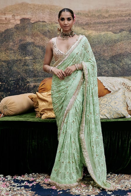 Itrh Green Chanderi Hand Embroidered Mirror Plunge Naayaab Saree With Blouse 